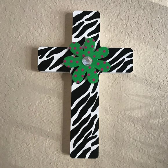 Zebra Print Wood Cross (handmade & numbered) - Ready to Hang - Picture 1 of 3